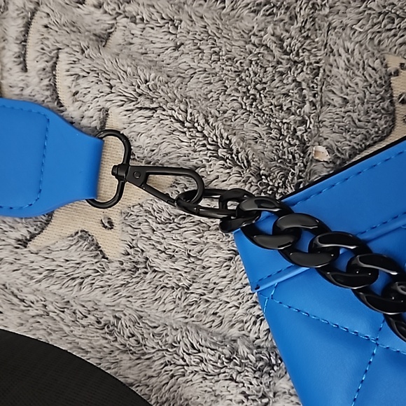 Small blue purse - Picture 7 of 7